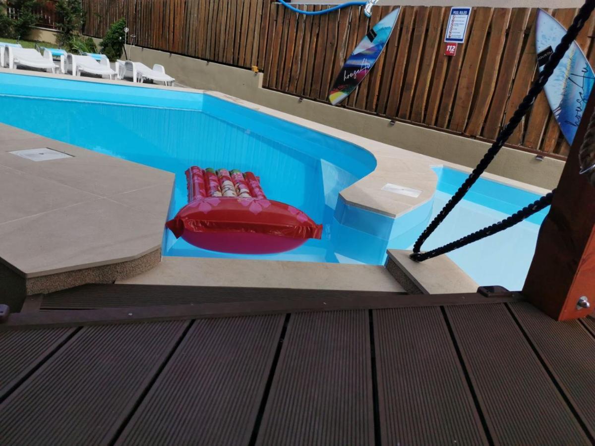 הוילה Balatonszárszó House4U מראה חיצוני תמונה