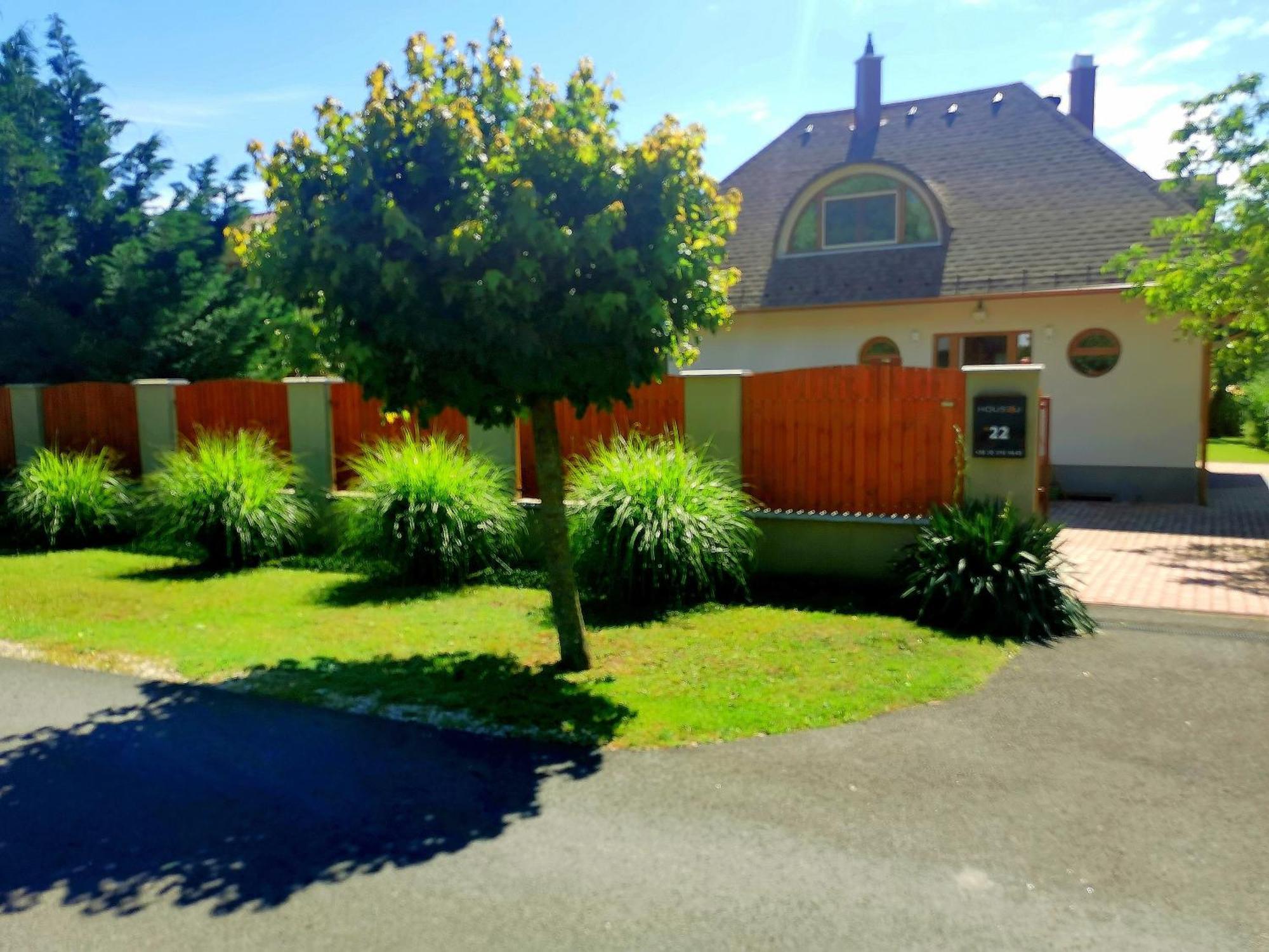 הוילה Balatonszárszó House4U מראה חיצוני תמונה